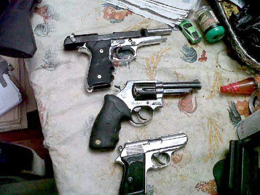 Caen supuestas células de Los Zetas en allanamiento militar en Honduras