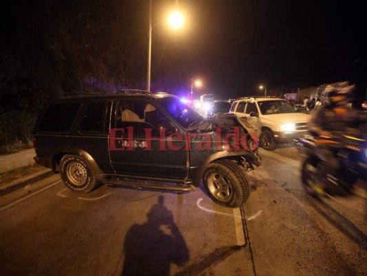 Dos muertos y varios heridos tras choque de bus 'rapidito' en el anillo periférico de la capital de Honduras