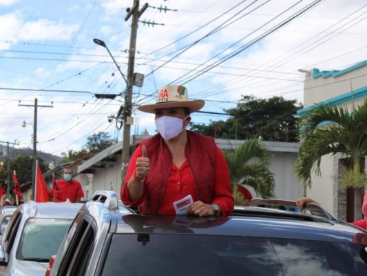 Con aglomeraciones y otros sin mascarilla: así fueron las concentraciones políticas este fin de semana