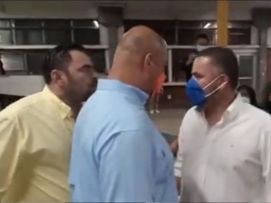 Dimes y diretes en elecciones: una estrategia para atraer el voto duro, pero que incita a la violencia