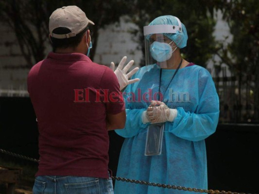 Honduras tiene el porcentaje más bajo de recuperados de covid-19 en Centroamérica