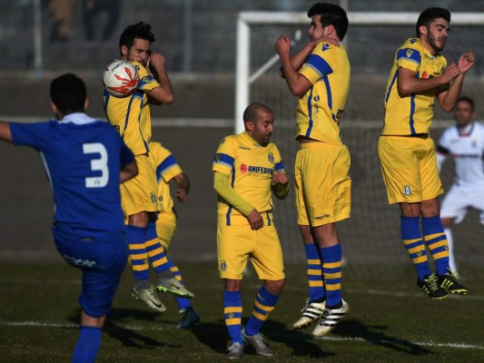Canelas, el club que causa terror en el fútbol aficionado portugués