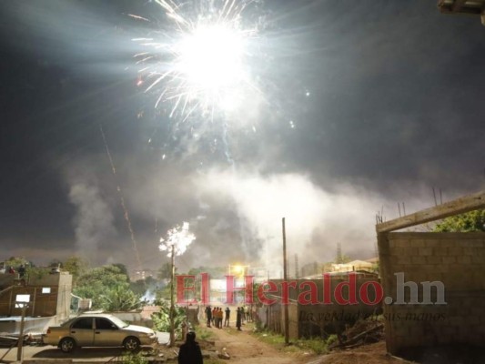 FOTOS: Así retumbó y brilló la capital para despedir el 2020 y recibir el 2021