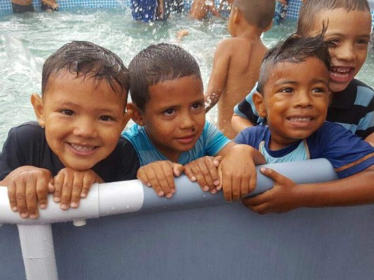 Piscinas, toboganes y el arte del graffiti presentes en colonias capitalinas