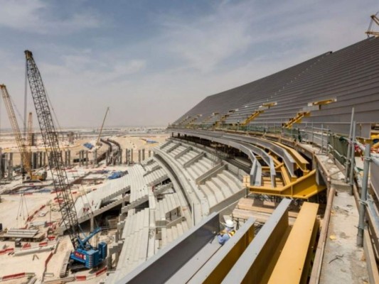 FOTOS: Así es Al Bayt, el exótico estadio de Qatar con parqueo acuático