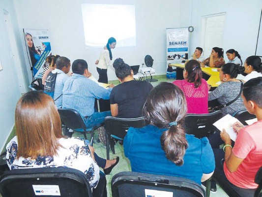 Inicia formación de recurso humano para Palmerola