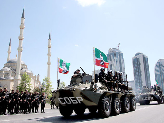 Fidel Castro elogia la renovada capacidad militar de Rusia