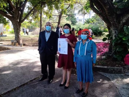 FOTOS: Con mucho orgullo y alegría UNAH entregó 1,337 nuevos profesionales al país