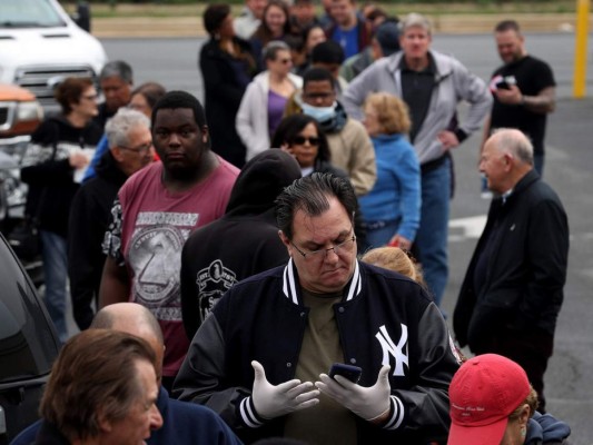 Covid-19 llegó a más de 150 países; el mundo ve rayo de esperanza en China