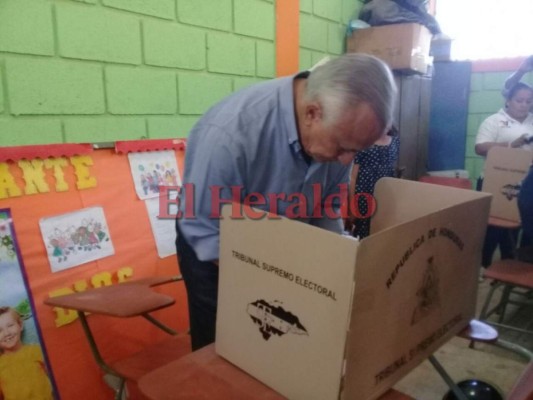 Estos políticos hondureños ya ejercieron el sufragio en las elecciones generales
