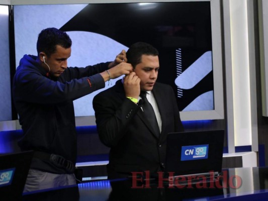 Así se vive el proceso electoral primario en las salas de redacción multimedia de Grupo Opsa (FOTOS)