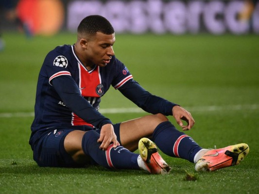 ¿Se va Lionel Messi al PSG? Fue captado 'muy cariñoso' con los jugadores del equipo rival