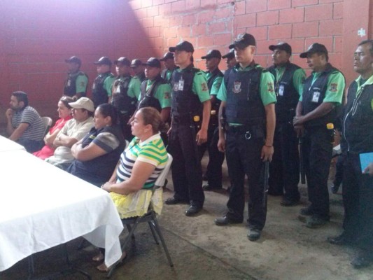 Con contrato de 14 guardias esperan reducir los asaltos