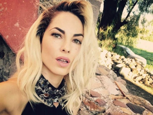 Bárbara Mori publica foto sin maquillaje y sus fans halagan su belleza