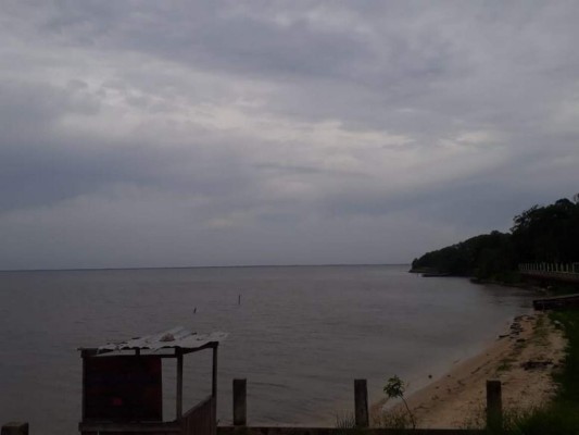 FOTOS: Vigilan zonas en alerta por llegada de poderosa tormenta Nana