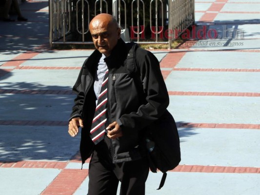 Venezolano Marcos Porras denuncia ante los juzgados a César Silva