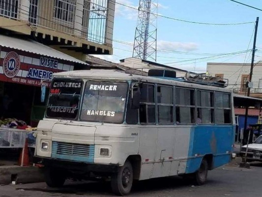 Niña de 8 años muere atropellada por un bus en Choluteca