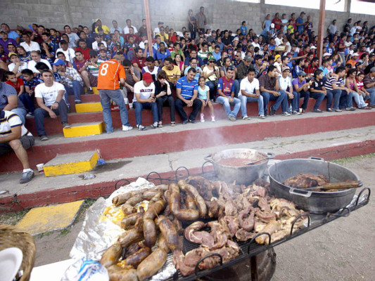 Motagua se duerme y el Necaxa se aviva