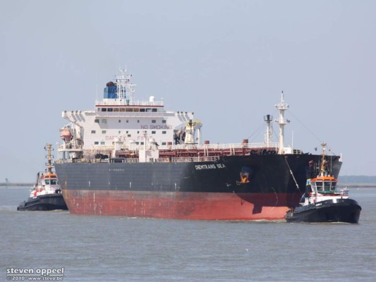 Llegan 250 mil barriles de bunker