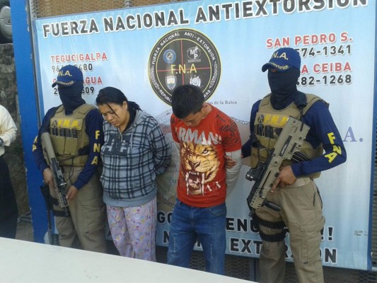 Honduras: Capturan a dos presuntos pandilleros por extorsión en la Villafranca