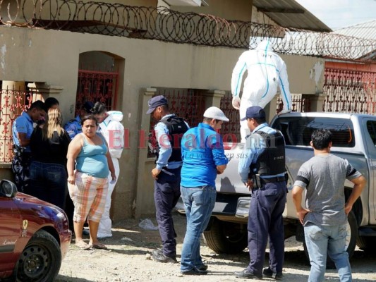 FOTOS: Escena del crimen de hombre acribillado frente a esposa e hijas