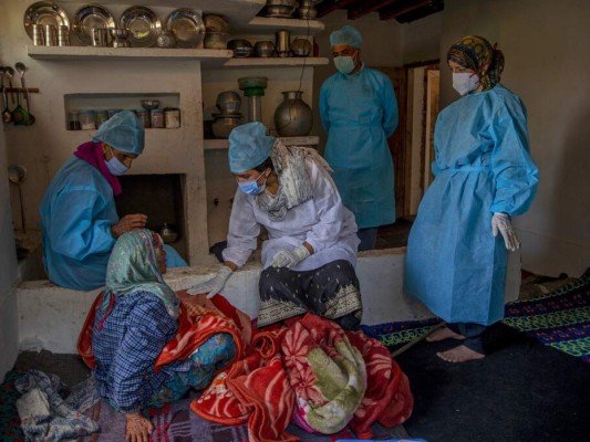 Cómo evitar contraer el letal hongo negro, la 'cara B” de la pandemia (FOTOS)