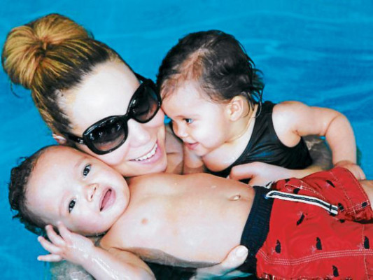 Parejas de famosos con hijos gemelos