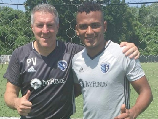 Ever Alvarado jugará en el Sporting Kansas City