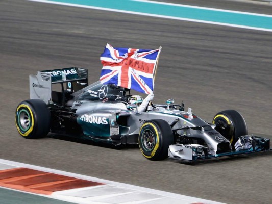 Lewis Hamilton en ocho fotografías de asombro