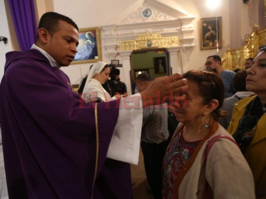 Así vive Honduras su fe en este Miércoles de Cenizas