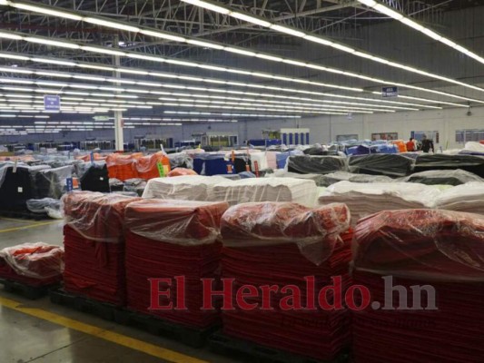 Empresas que han suspendido sus operaciones aumentan a 827