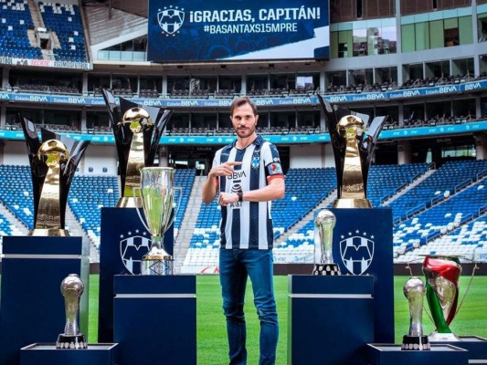 Futbolistas que se retiraron en medio de la pandemia del coronavirus