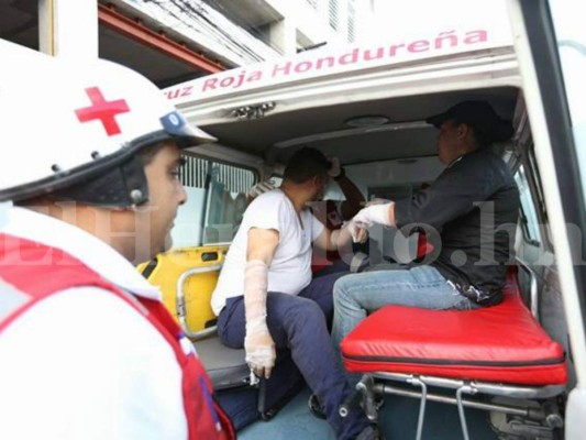Siete personas resultan heridos al registrarse explosión en restaurante de Tegucigalpa