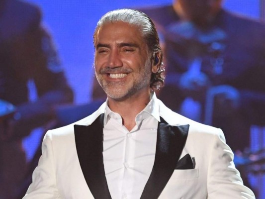 Con una gira por EEUU, Alejandro Fernández volverá a los escenarios pese al coronavirus&nbsp;&nbsp;