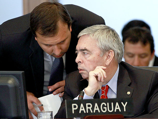 OEA se reúne de emergencia para tratar crisis política en Paraguay