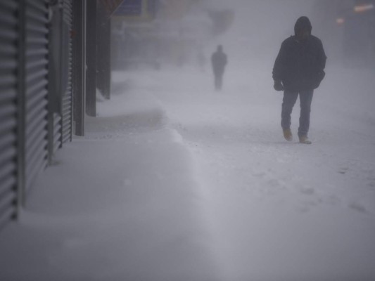 Estados Unidos sufre dramático descenso de temperaturas con el paso del ciclón bomba