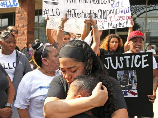 Inmigrante enfrenta 10 años de cárcel por posesión de arma &nbsp;