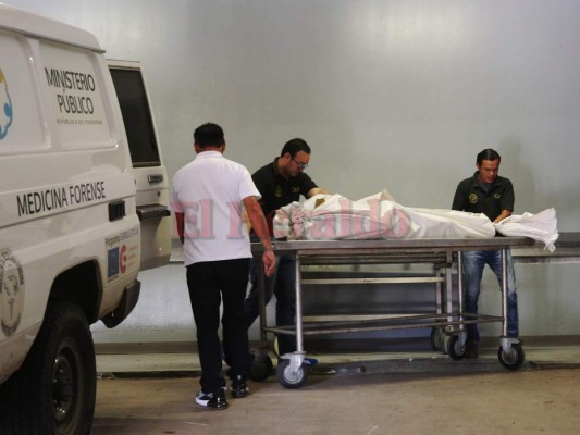 Hombre muere al caer en una olla de agua hirviendo