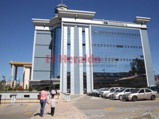 Jubilados recibirán en vida el beneficio fúnebre del Inprema