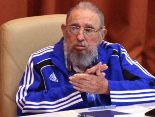 La razón por la que Fidel Castro usa buzos y sudaderas marca Adidas
