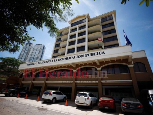 Con portales desactualizados entes incumplen la Ley de Transparencia