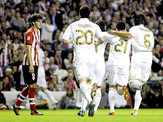 Real Madrid conquista su Liga 32 en San Mamés