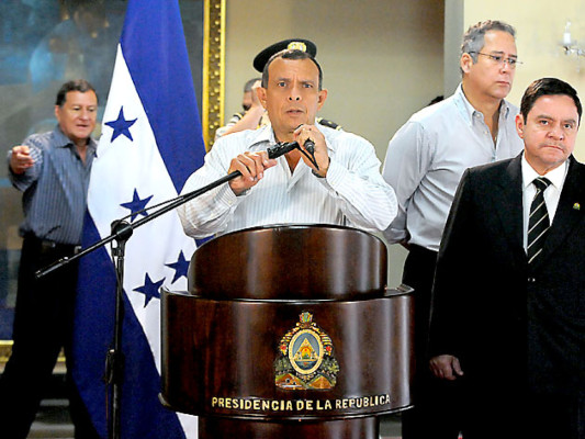 Gobierno ofrece tres millones por información sobre asesinos de Villatoro