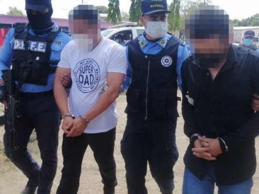 Capturan a dos hombres con droga y dinero en lujosa camioneta en Orica&nbsp;&nbsp;