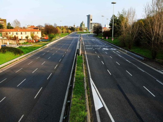 Italia, el país más golpeado por Covid-19, de rodillas ante la pandemia