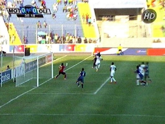VIDEO: El gol anulado a Júnior Izaguirre