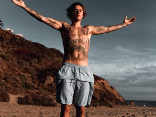 Justin Bieber a sus fans: 'Oren por mí'