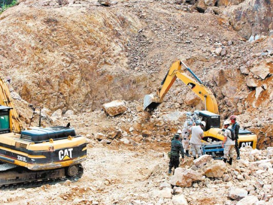 Descubren bocamina en Cuculmeca con moscas y emanación de malos olores