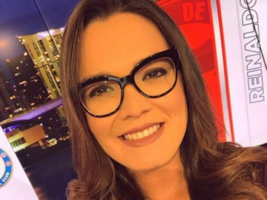 La hondureña Carmen Boquín anuncia que espera un hijo