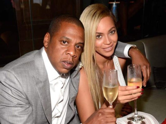 Famosos que perdieron su virginidad juntos